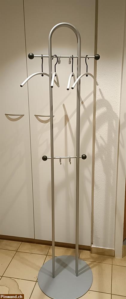 Bild 1: Kleiderständer zu verkaufen