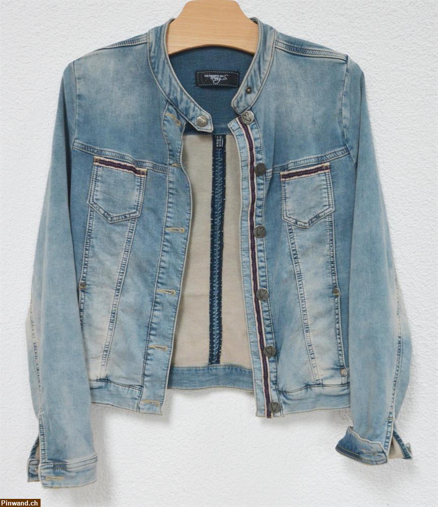 Bild 1: Blaue Jeansjacke von KennyS. zu verkaufen