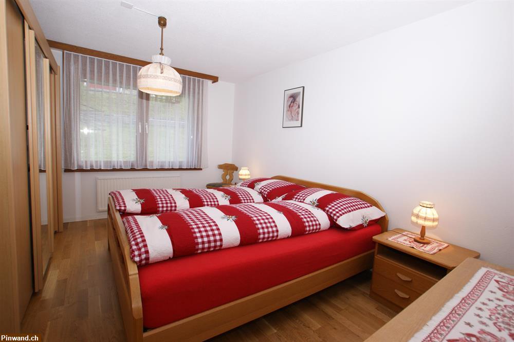 Bild 2: Ferienwohnung mit 4 Betten in Tinizong-Savognin GR