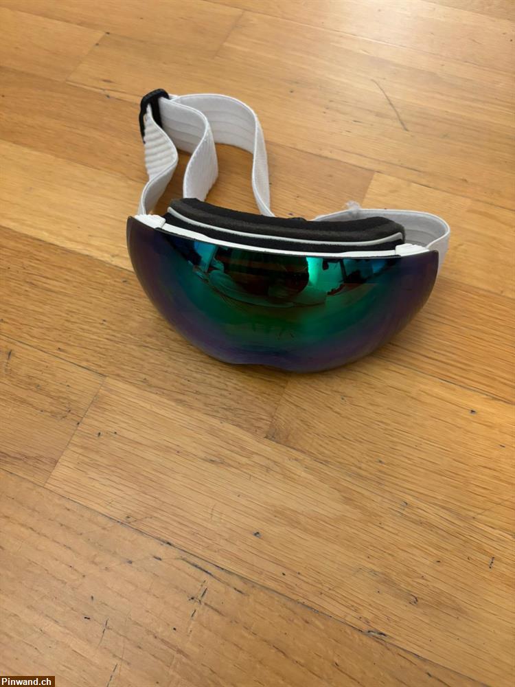 Bild 3: Schneebrille WEDZE zu verkaufen