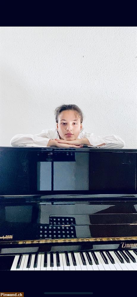 Bild 1: Biete Klavier- und Geigenunterricht für Alle