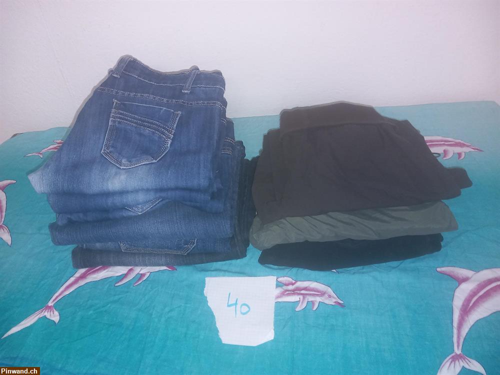 Bild 1: Diverse Hosen zu verkaufen