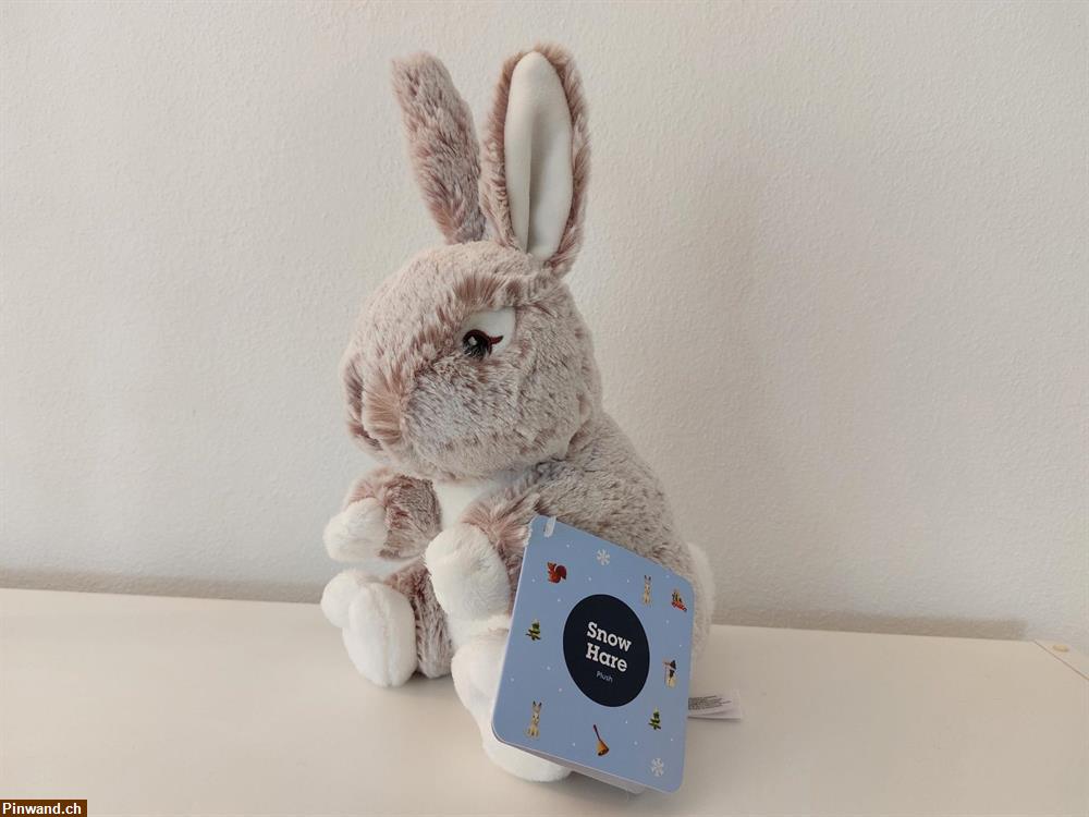 Bild 2: Hase Schneehase Yuki Plüsch Coop Magischer Winter 3 Stk.
