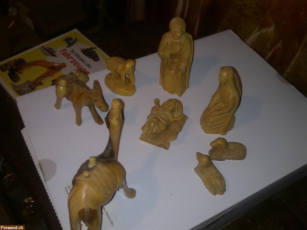 Bild 2: Krippenfiguren aus echtem Olivenholz zu verkaufen