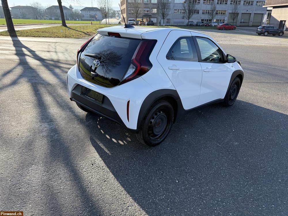 Bild 2: Toyota Aygo X Top Zustand zu verkaufen