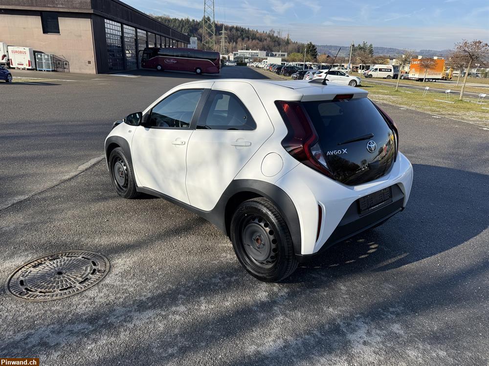 Bild 3: Toyota Aygo X Top Zustand zu verkaufen