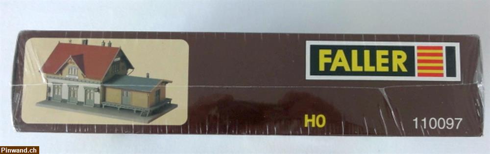 Bild 2: FALLER Bahnhof  (OVP) zu verkaufen und noch etwas Gratis!!
