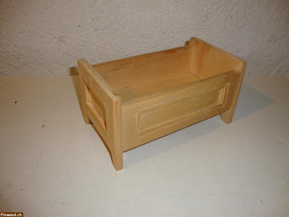 Bild 4: Holzwiege klein zu verkaufen