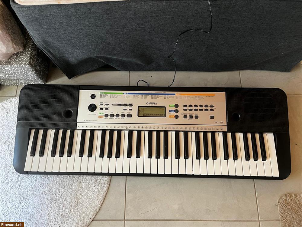 Bild 1: Yammaha Orgel zu verkaufen