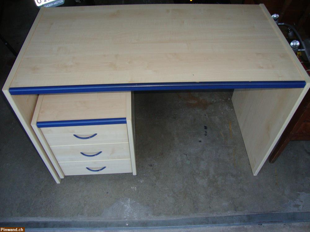 Bild 2: Schreibtisch mit Korpus zu verkaufen