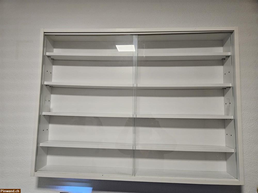 Bild 1: Modellauto Vitrine zu verkaufen