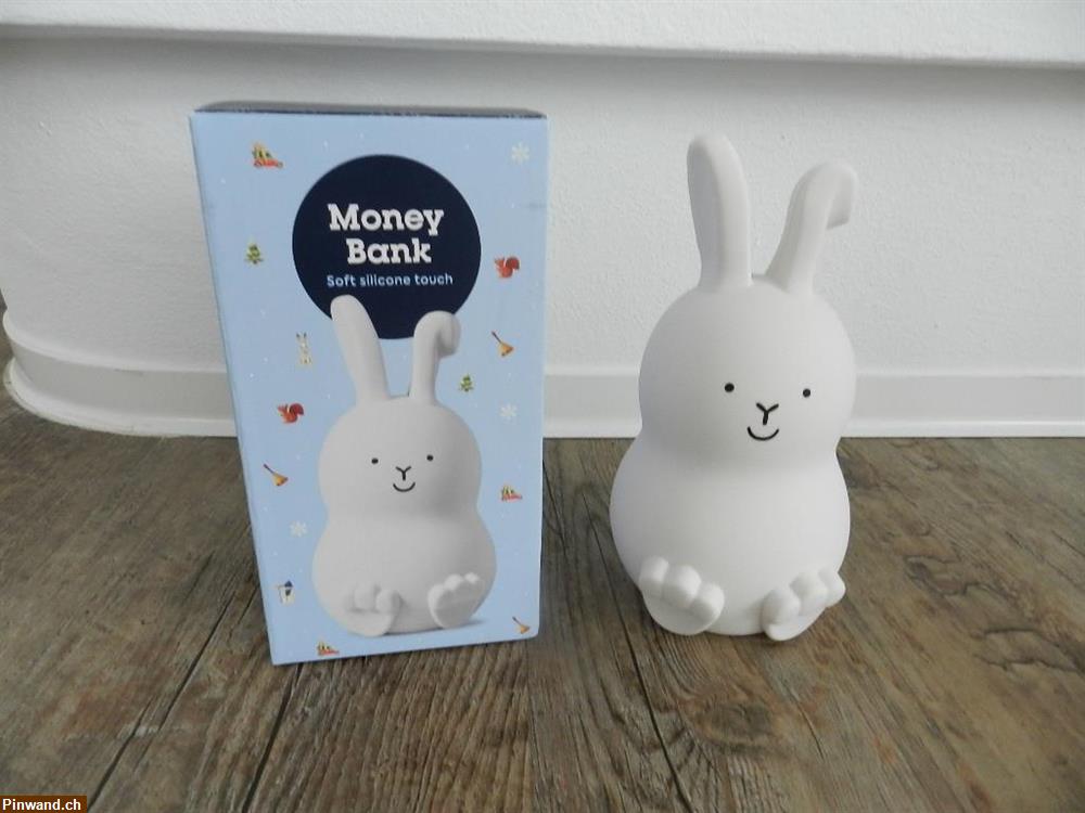 Bild 1: Spardose Schneehase Coop Magischer Winter