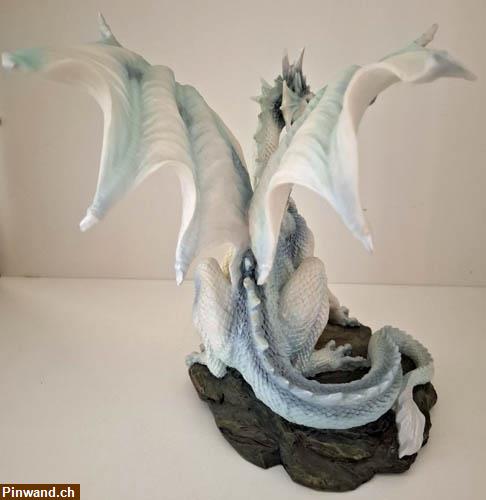 Bild 4: Drachenfigur zu verkaufen