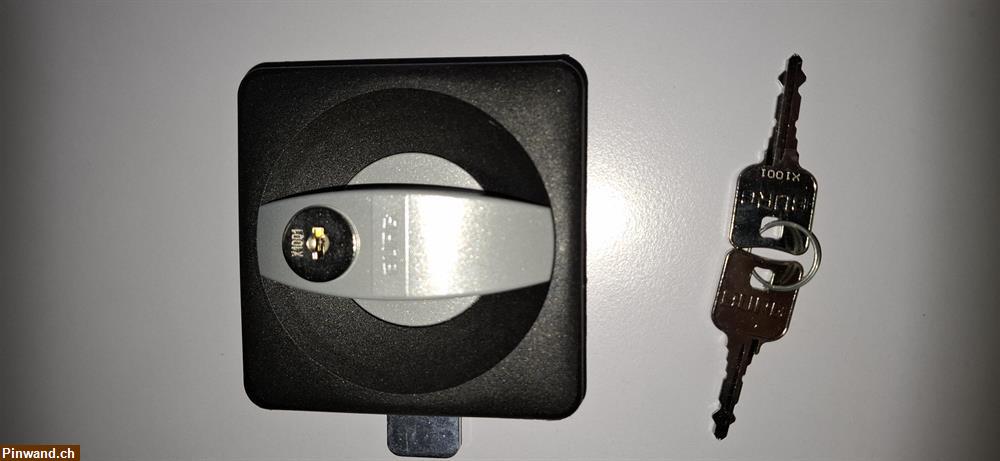 Bild 1: Verkauf: Schloss für Metallschrank neu von Burg