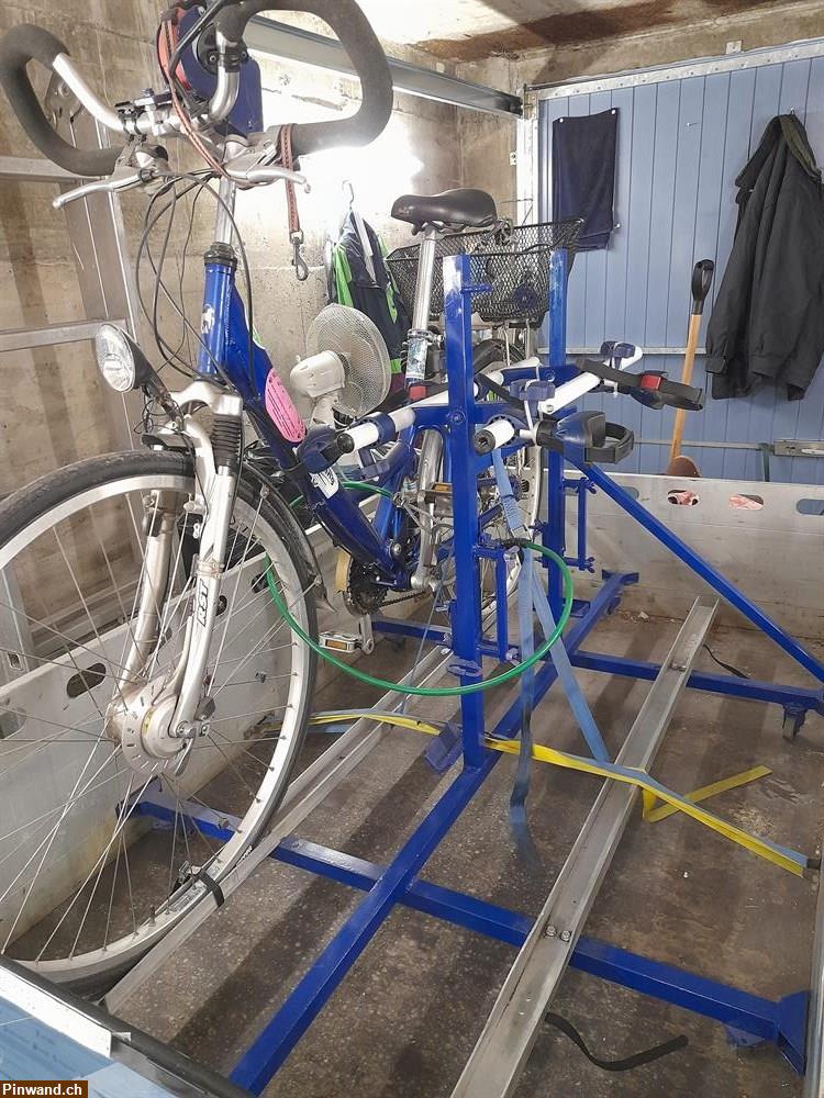 Bild 4: Gratis Veloständer zu verschenken