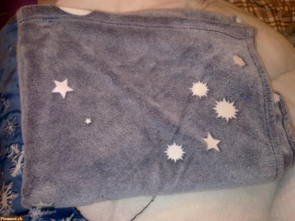 Bild 1: Kuscheldecke für Kinder mit Sonne, Mond und Sterne