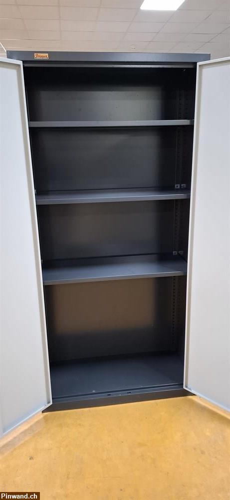 Bild 2: Occasion Metallschrank B 95 T 40 H 195cm schwarz grau