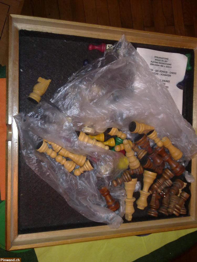 Bild 5: Multi-Game: Schach, Mühle, Eile m. Weile