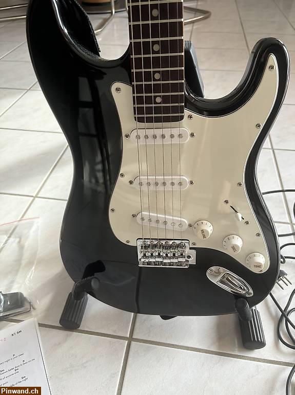 Bild 2: Elektrische Gitarre zu verkaufen
