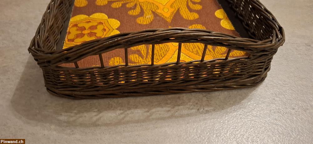 Bild 3: Geflochtenes Servierbrett zu verkaufen