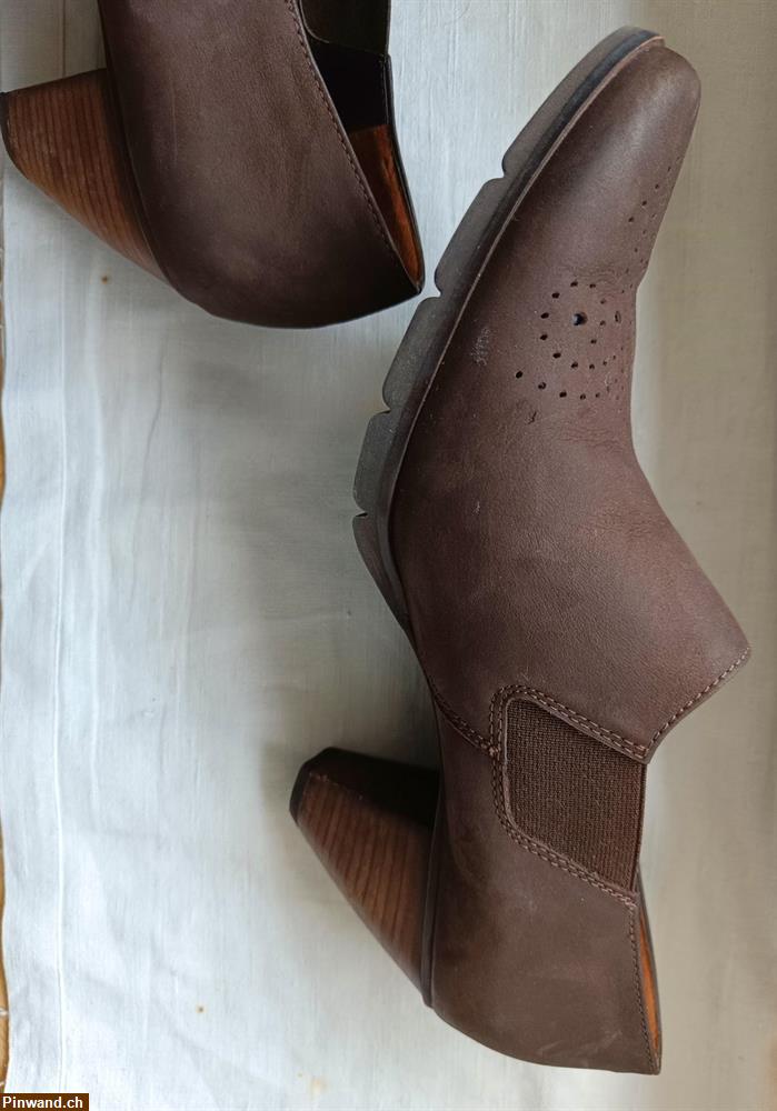 Bild 3: Dunkelbraune Pumps Gr.39 zu verkaufen