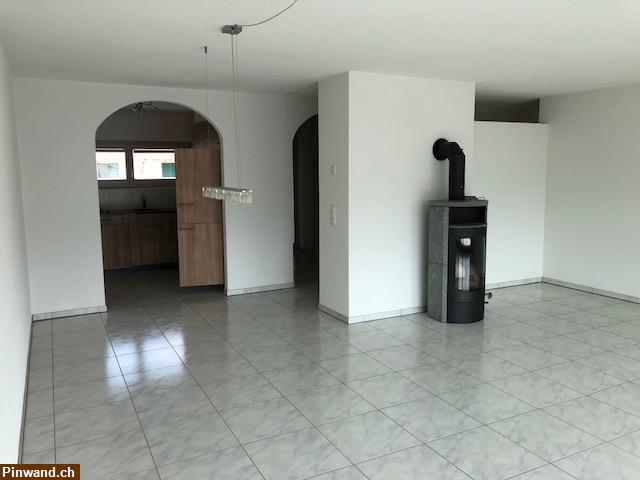 Bild 2: Verkauf: 4.5-Zimmer-Wohnung mit grossem Balkon