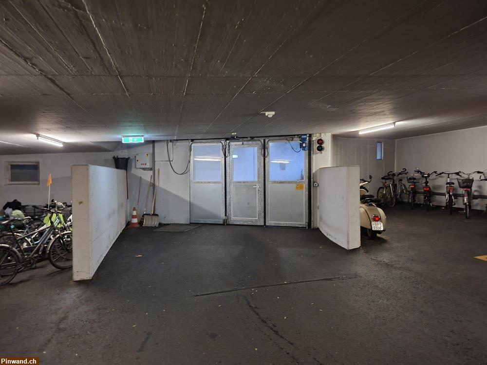 Bild 2: Parkplatz in Tiefgarage Ende März zu vermieten