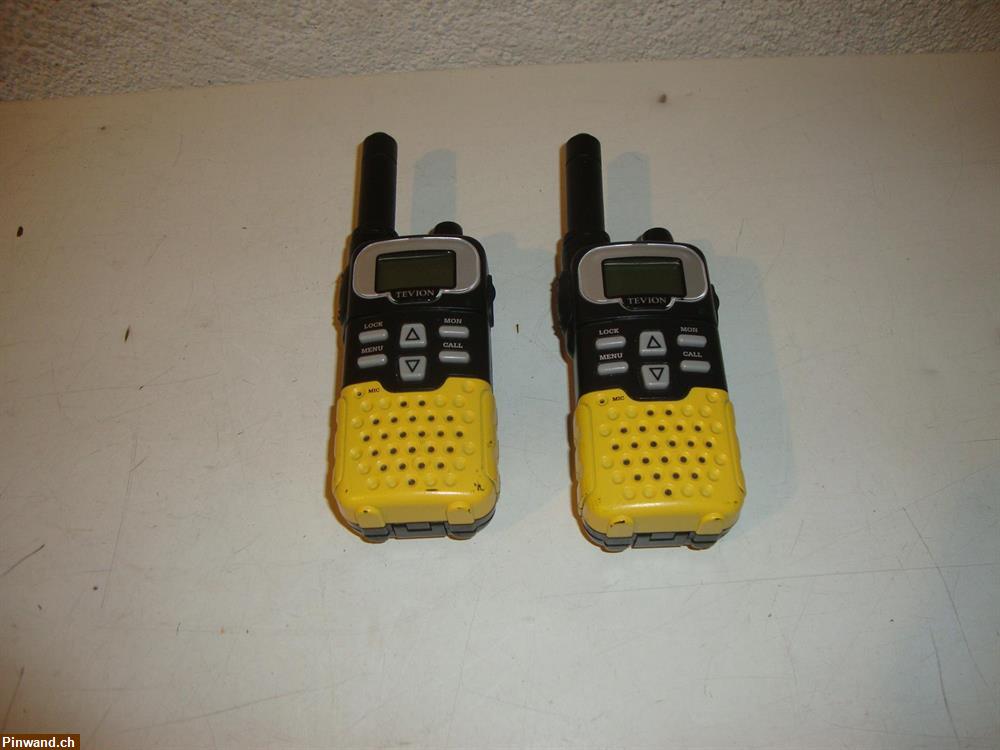 Bild 3: Handfunkgeräte zu verkaufen