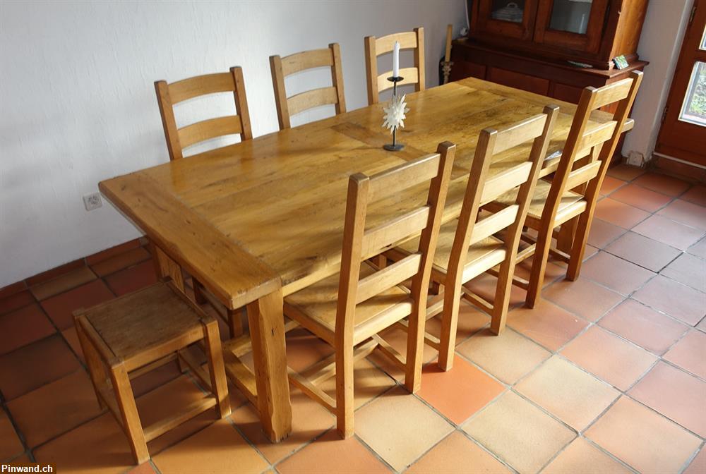 Bild 3: Klostertisch, ausziehbar mit Stühle, Hocker zu verkaufen