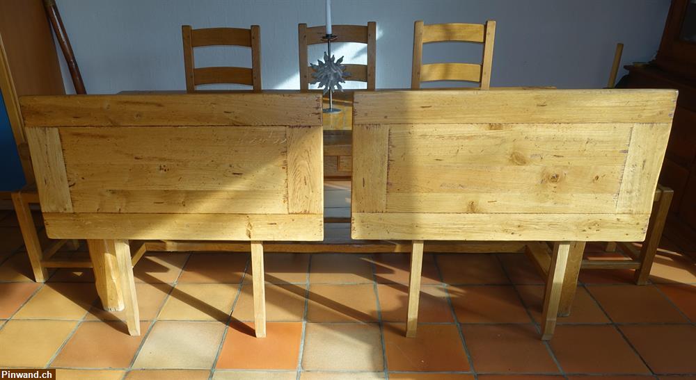 Bild 9: Klostertisch, ausziehbar mit Stühle, Hocker zu verkaufen