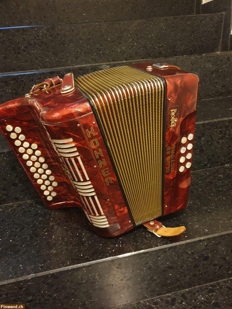 Bild 1: Nostalgie Handorgel, ein 50-jährige OLDTIMER