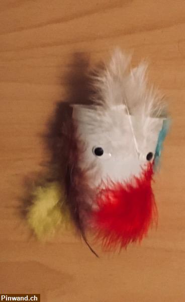 Bild 2: Deko Becher mit Federn