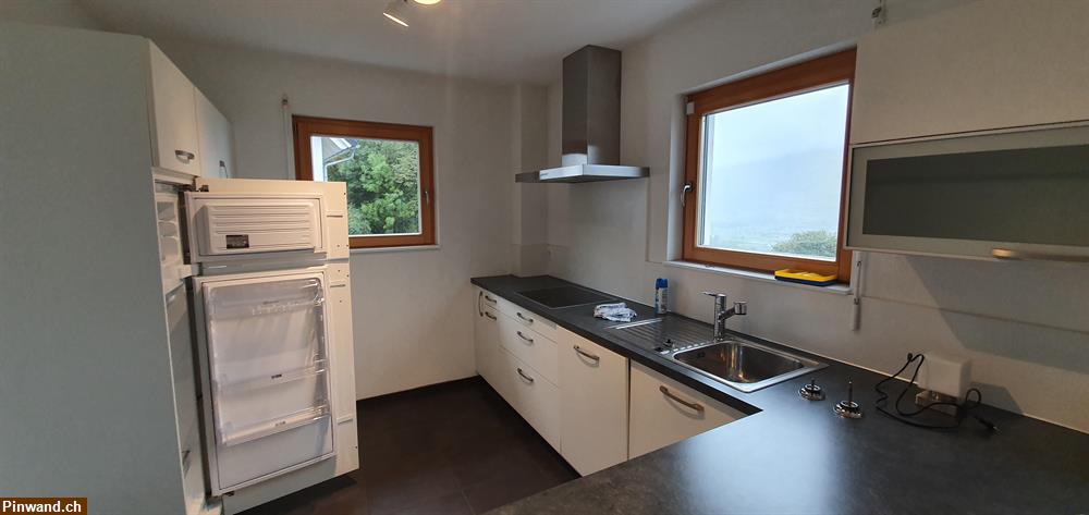 Bild 2: 4.5 Zi- Wohnung mit Aussicht zu vermieten