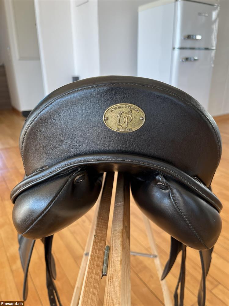 Bild 3: Deuber Dressursattel zu verkaufen