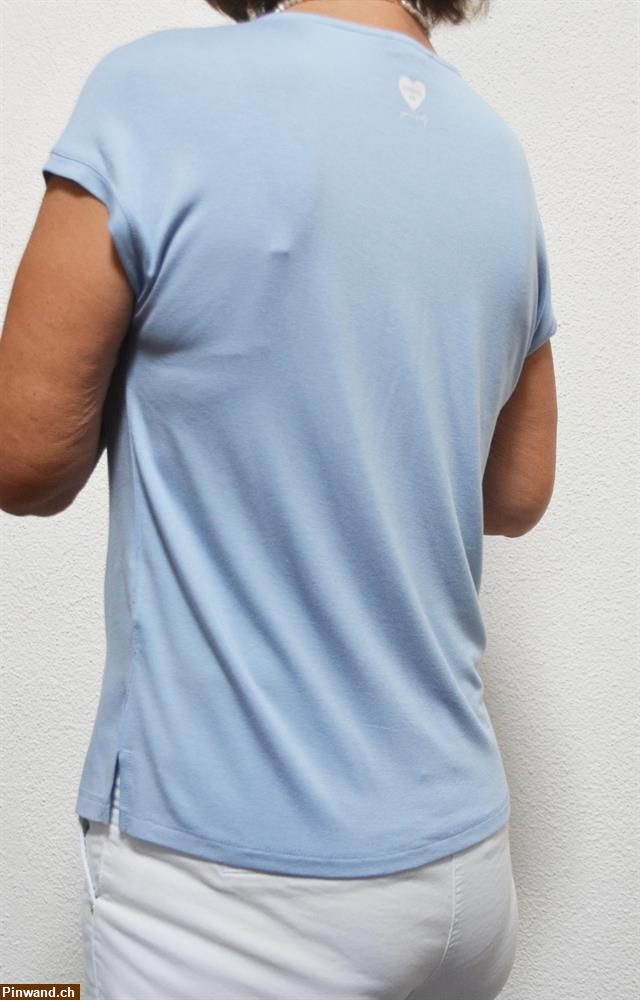 Bild 2: Neues, hellblaues T-Shirt von Street One