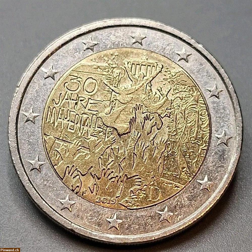 Bild 1: Sondermünze 30 Jahre Mauerfall 2 Euro Münze
