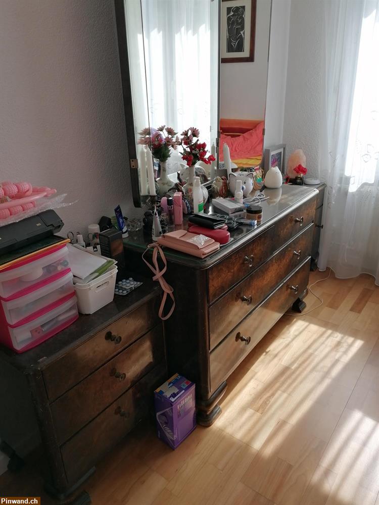 Bild 7: Gratis diverse Antike -Möbel zu verschenken