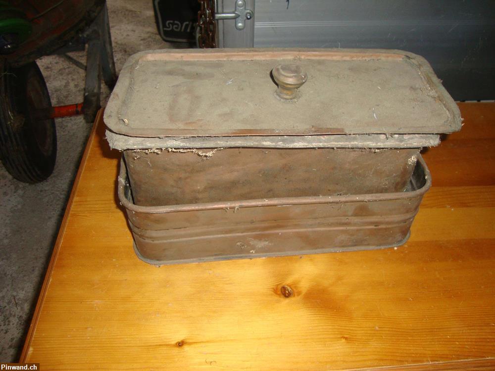 Bild 1: Altes Wasserschiff zu verkaufen