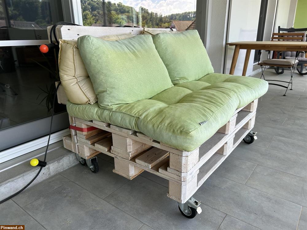 Bild 1: Gratis Palettensofa zu verschenken