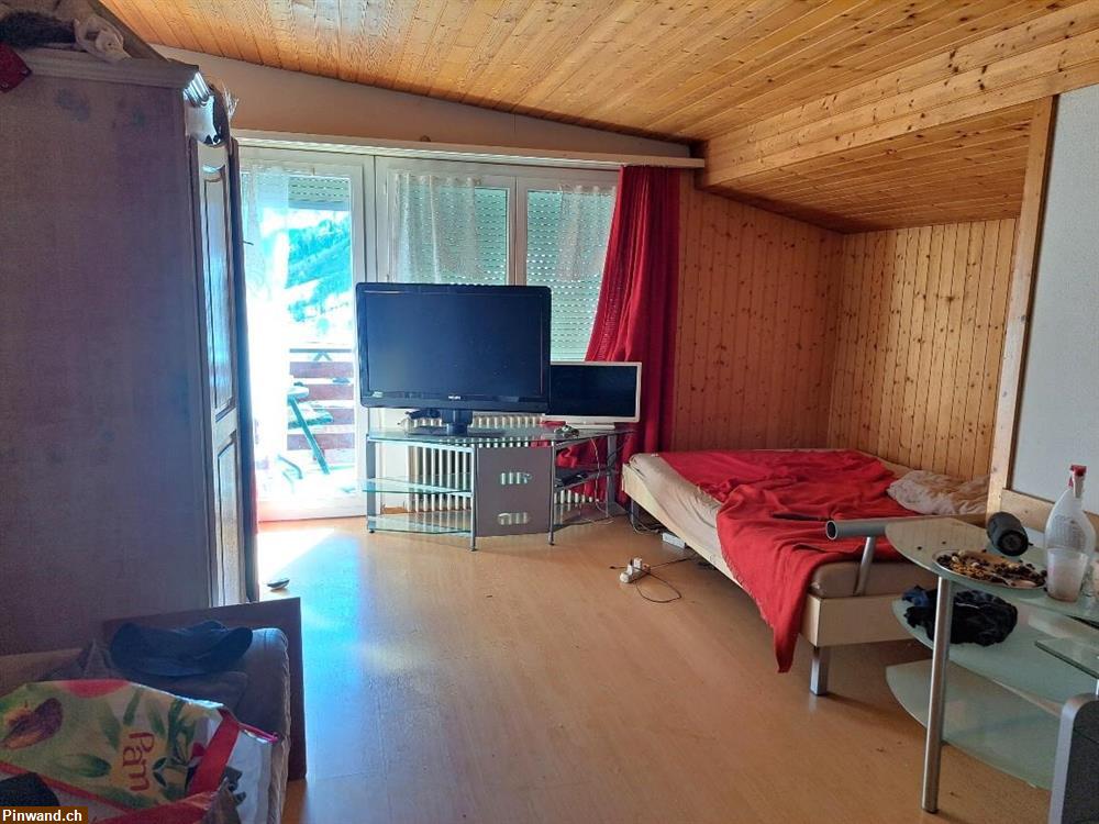 Bild 1: 3.5-Zimmerwohnung (2 Studios nebeneinander) zu verkaufen
