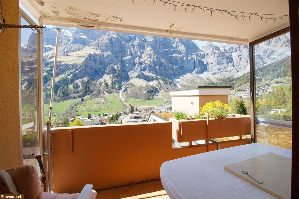 Bild 2: Leukerbad: 4.5-Zimmerwohnung im Zentrum mit Balkon und super Ausblick