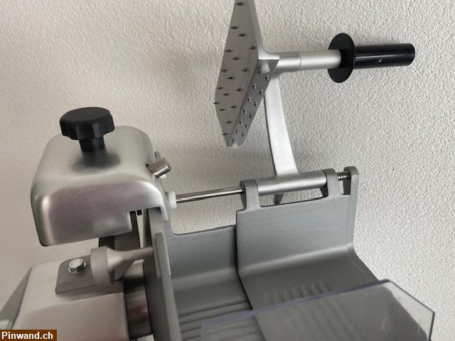 Bild 4: Aufschnittmaschine VM 300 Piatto Carne CE zu verkaufen