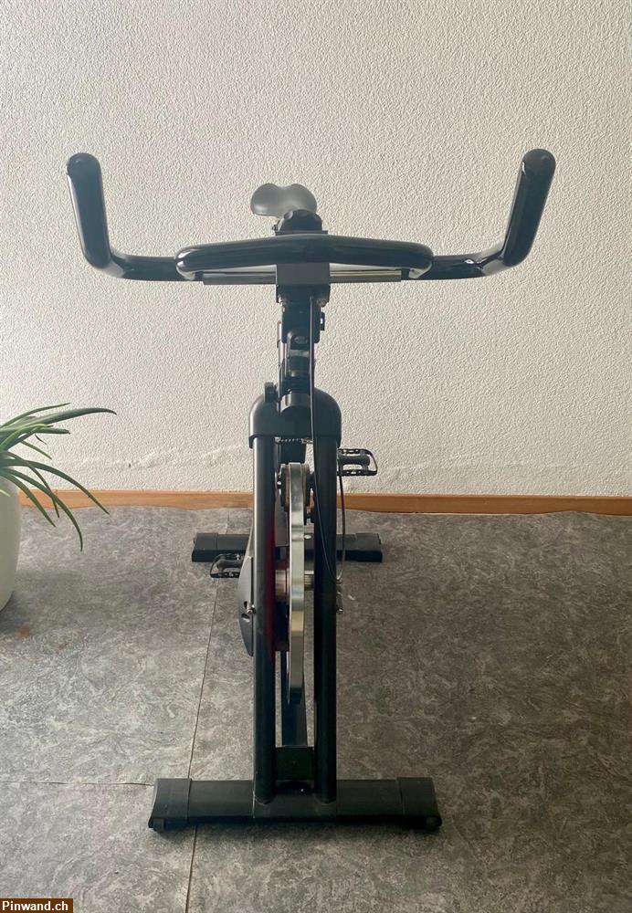 Bild 6: Diverse Fitnessgeräte zu verkaufen
