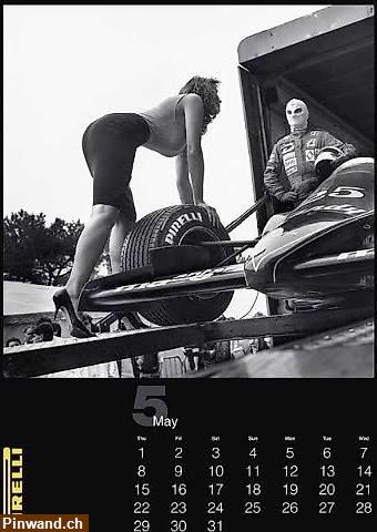 Bild 1: Original PIRELLI KALENDER Sammlerstücke (1996, 2011 bis 2014)