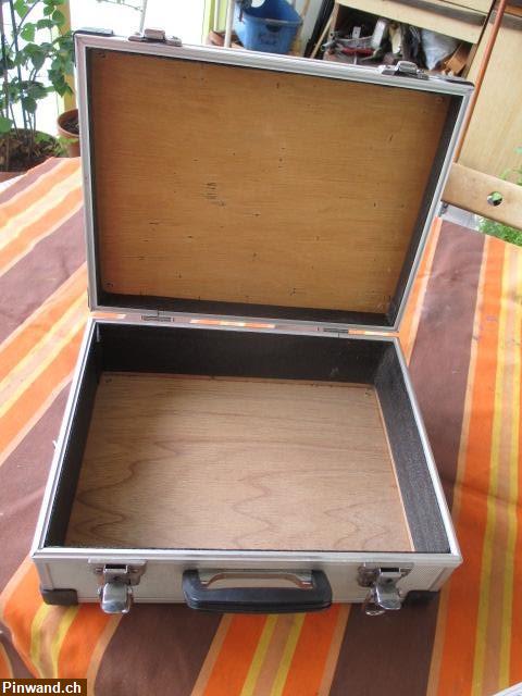 Bild 4: Aluminiumköfferli zu verkaufen