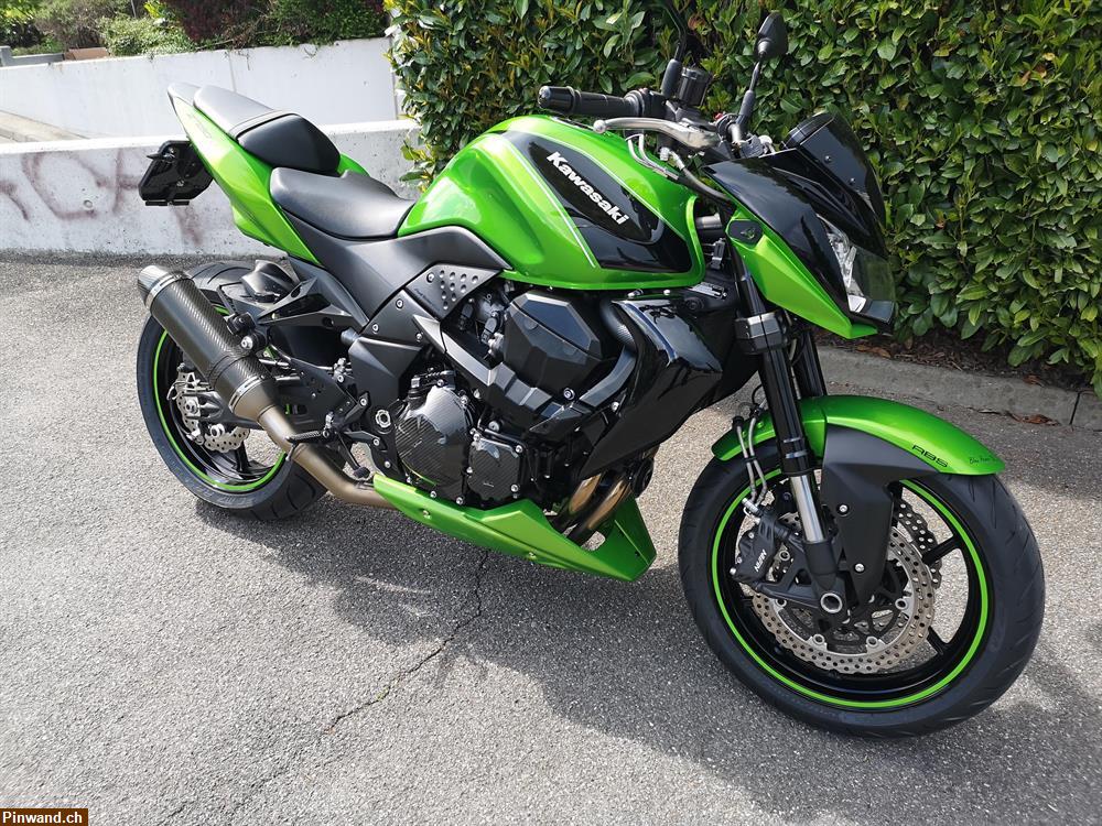Bild 1: Occasion Kawasaki Z-750 R, MY12 Grün/schwarz/met.