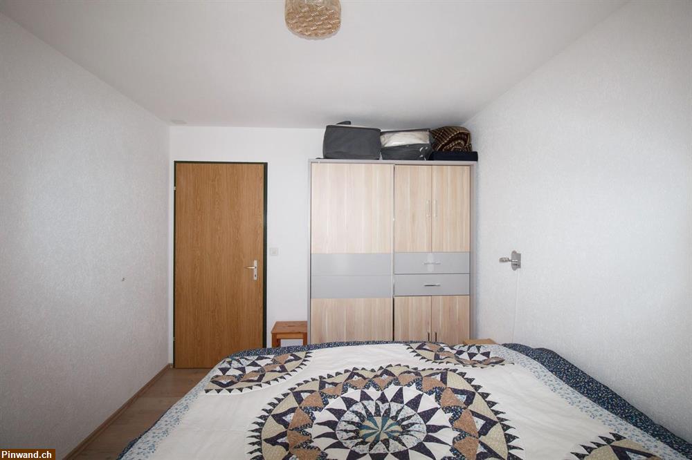 Bild 7: 2.5-Zimmerwohnung mit Balkon zu verkaufen