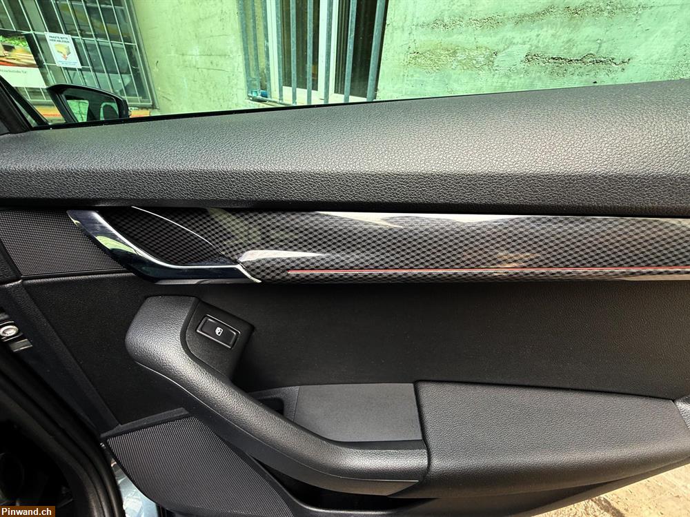Bild 10: SKODA Octavia Combi 2.0 TDI RS 4x4 DSG