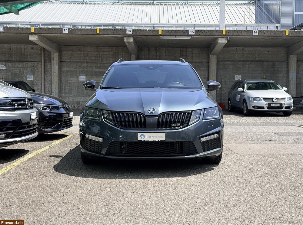 Bild 2: SKODA Octavia Combi 2.0 TDI RS 4x4 DSG