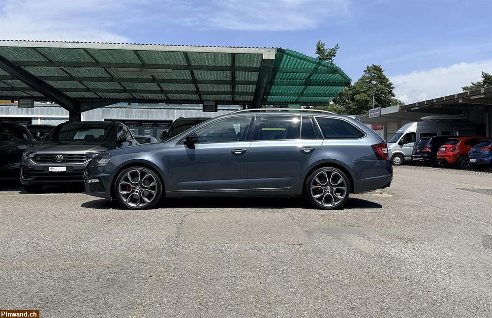 Bild 3: SKODA Octavia Combi 2.0 TDI RS 4x4 DSG